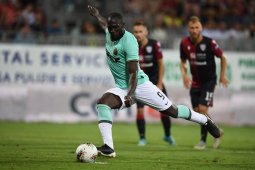 Romelu Lukaku kembali cetak gol, Inter kalahkan Cagliari