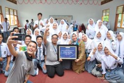 Tim ekspedisi BI perkenalkan kepada siswa Pulau Rupat metode 3 D