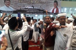 Masyarakat Bangka Tengah antusias sambut kedatangan UAS