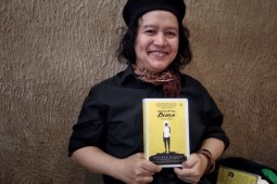 Andrea Hirata luncurkan novel ke-14 kisah tentang petualangan gitar