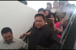 Dua legislator Surabaya periode 2014-2019 tersangka kasus Jasmas ditahan