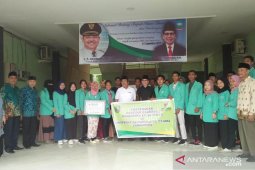 Bupati Kutim bantu beasiswa mahasiswa UNU Kaltim