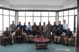 Jajaran Direksi PLN sapa pelanggan sambut HPN 2019