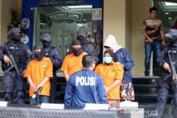 Kasus istri bunuh suami, tujuh pelaku ditangkap, satu dalam  pengejaran