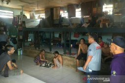 Over kapasitas, ruang napi dikasih loteng