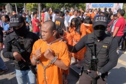Konferensi pers narkoba di car free day