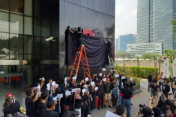 Puluhan akademisi Unair tegaskan tolak pelemahan KPK