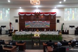 Gubernur nilai anggota DPRD Gorontalo berkualitas
