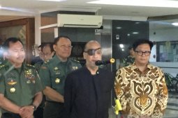 Habibie hanya bisa dijenguk orang terbatas