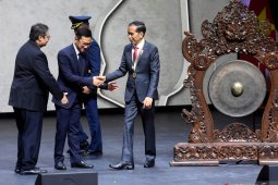 Menakar daya saing industri dalam besutan Jokowi-JK