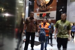 KPK telah tahan tiga tersangka suap proyek Pemkab Bengkayang
