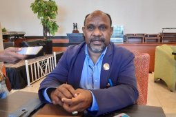 Majelis Rakyat Papua salurkan bantuan makanan ke asrama mahasiswa di Jayapura