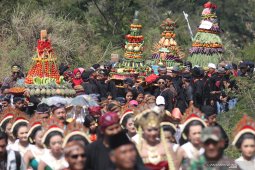Ritual sesaji Kelud