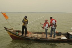 Nelayan singergi dukung wisata melaut di Kampung Laut  Tanjabtim