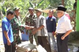 Koramil Haruai -  Baznas bedah rumah tidak layak huni