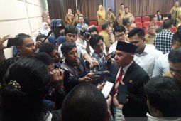 Soal Kabut Asap, Gubernur Sebut Itu Akibat Limpahan Asap