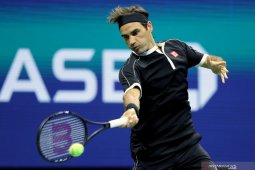 Terpaut satu gelar, Federer tak merasa tertekan Nadal