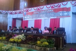 Kursi pimpinan DPRD  kota Ternate berganti