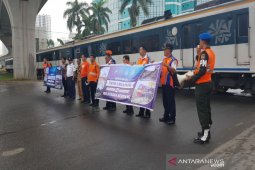 KAI Sumut sosialisasikan tertib lalu lintas di perlintasan  kereta api