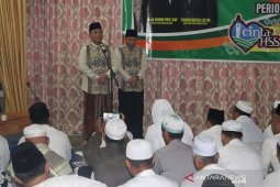Shalat hajat satu tahun kepemimpinan periode kedua Fikry-Syamsuri