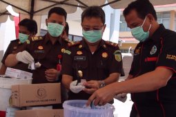 Kejari Paser musnahkan barang bukti 61 perkara