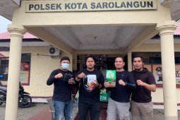 Petugas BNNP Jambi sempat lalukan tembakan peringatan saat tangkap kurir sabu
