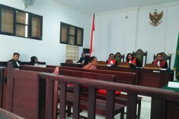 Terdakwa mengakui tidak laporkan sisa penggunaan DD - ADD