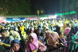 Ribuan warga antusias hadiri pembukaan Festival Danau Limboto 2019