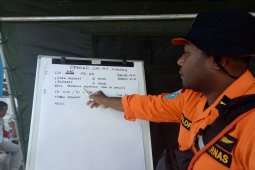 Ditemukan serpihan diduga dari pesawat hilang kontak