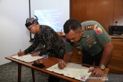 Pemkab Banyuwangi libatkan Babinsa perangi sampah plastik