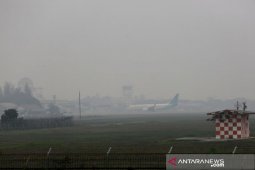Aktivitas penerbangan dibatalkan akibat kabut asap  selimuti Aceh