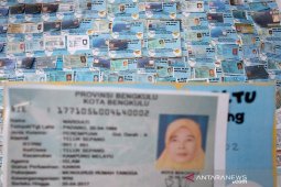 Sidang lanjutan, ratusan dukungan penolakan PLTU diserahkan ke hakim