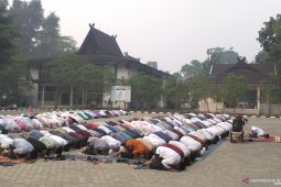 Wali Kota Jambi imbau sekolah  gelar shalat istisqa