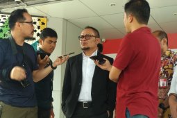 Hanif Dhakiri santai emban tugas di Kemenaker dan Kemenpora