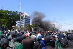 1.900 personel diturunkan amankan aksi  mahasiswa