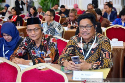 Bupati Nagan Raya tegaskan komitmen tanpa asap rokok di forum  internasional