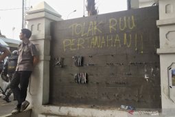Pascaaksi di DPRD Jabar, Polisi amankan 68 orang