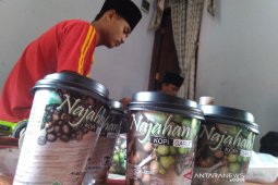 Pesantren Najahan di Garut kembangkan usaha kopi kemasan