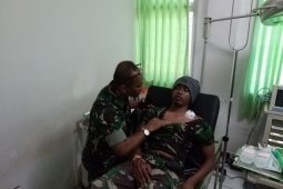 Berusaha lerai perang suku, satu prajurit TNI terkena panah di Puncak Jaya