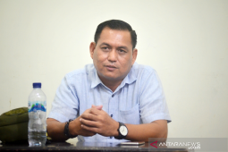 Gubernur Rusli tandatangani SK Pimpinan DPRD Gorontalo Utara