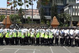 Polisi siagakan pasukan "Asmaul Husna" dinginkan para demonstrasi