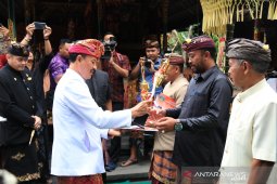 Pemprov Bali beri "Desa Wisata Award" kepada desa berprestasi