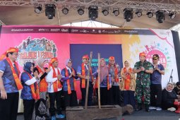 Menpar buka kejuaraan sepeda dan triathlon Tanjung Lesung