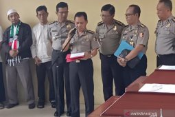 14 polisi korban aksi ricuh mahasiswa di MPR/DPR ditangani RS Polri