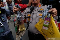 Dosen AB pembawa bom molotov dan kelompoknya berencana gagalkan pelantikan presiden