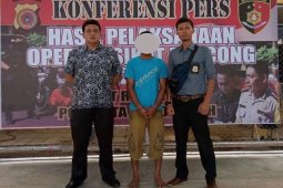 Seorang sopir cabuli tiga anak tirinya berulang kali