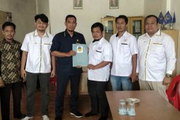 Relawan Rizal ambil formulir dari NasDem Labura