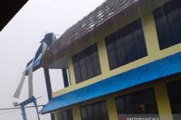 Puting beliung terjang Kantor Pajak Pratama Meulaboh