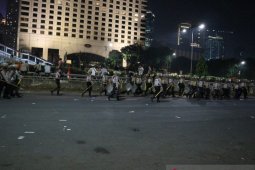 Dinyatakan kondusif, polisi buka blokade Simpang Semanggi