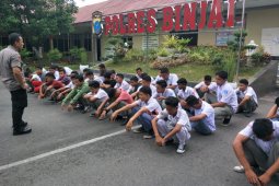Polres Binjai amankan 42 siswa yang ingin berdemo